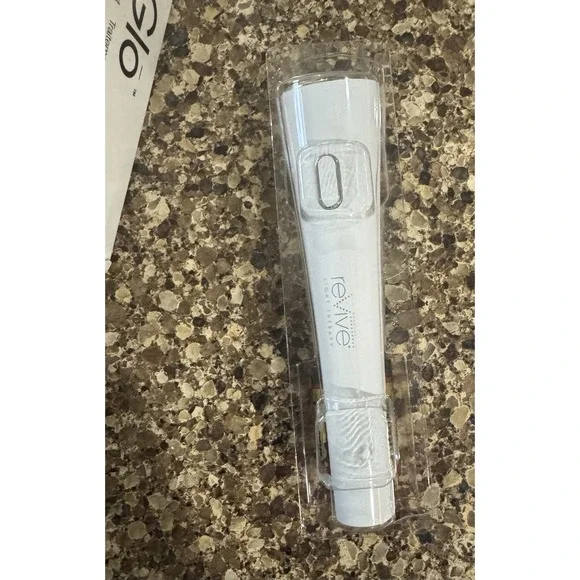 GLO by reVive Therapy Wrinkle Treatment Light Therapy - NEW - Picture 7 of 10